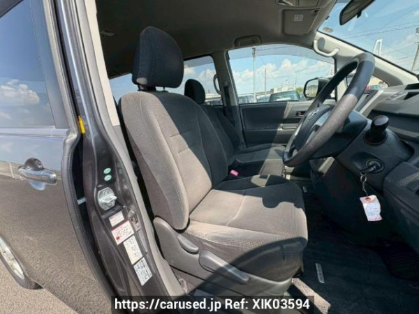 Used 2007 AT toyota noah ZRR70G Image[12]