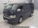 Toyota Hiace Van TRH200V