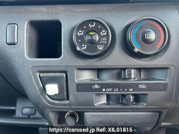 Used 2005 AT toyota hiace-van KDH200V Image[21]