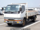 Mitsubishi Fuso Canter FE537E