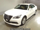 Toyota Crown Hybrid AWS211