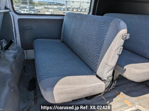 Used 2001 AT nissan caravan-coach CWGE25 Image[15]