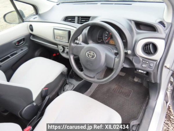 Used 2012 AT toyota vitz NSP130 Image[13]