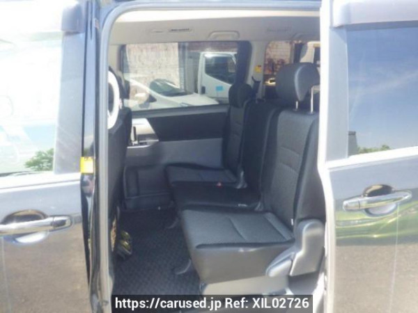 Used 2008 AT toyota noah ZRR70W Image[14]