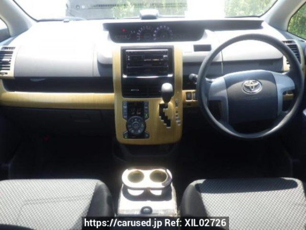 Used 2008 AT toyota noah ZRR70W Image[16]