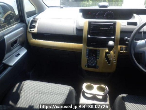 Used 2008 AT toyota noah ZRR70W Image[17]
