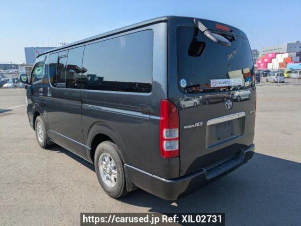 Used 2006 AT toyota regiusace-van KDH205V Image[4]