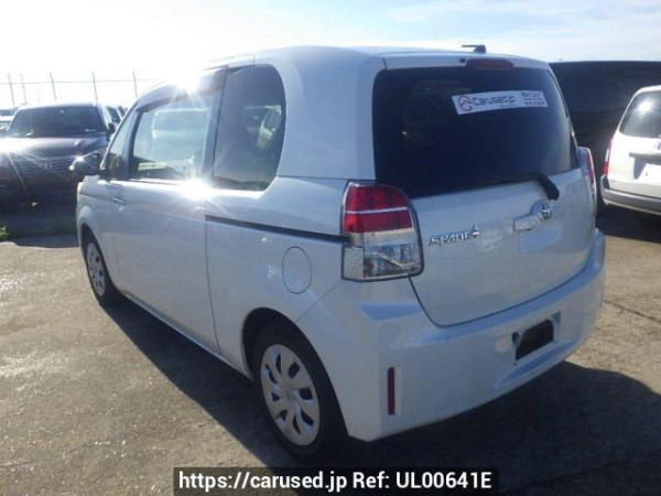 Used 2012 AT toyota spade NCP141 Image[4]