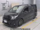 Toyota Noah ZRR80W