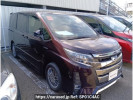 Toyota Noah ZWR80W
