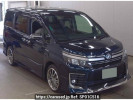 Toyota Voxy ZWR80W