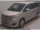 Toyota Noah ZWR80G
