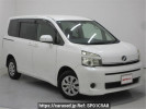Toyota Voxy ZRR75G