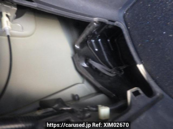 Used 2004 AT toyota wish ZNE10G Image[39]