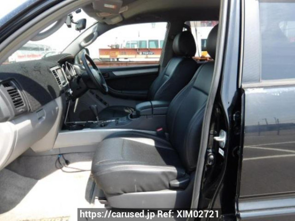 Used 2004 AT toyota hilux-surf TRN215W Image[10]