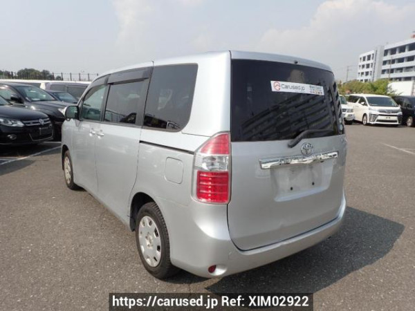 Used 2009 AT toyota noah ZRR70G Image[3]