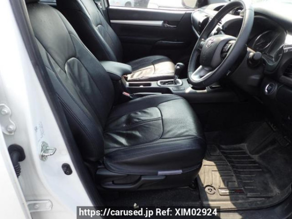 Used 2021 AT toyota hilux GUN125 Image[9]