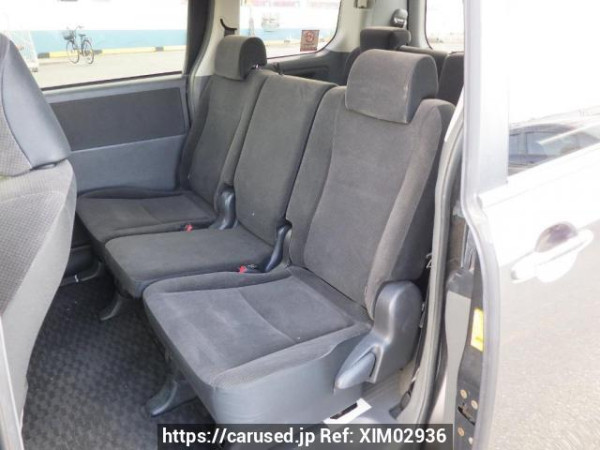 Used 2009 AT toyota noah ZRR70G Image[16]