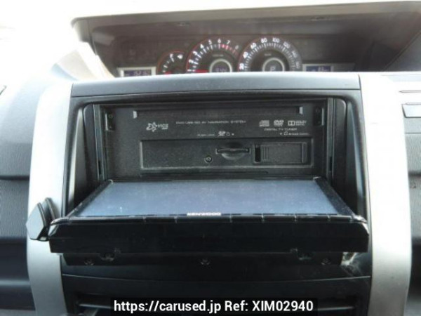 Used 2007 AT toyota voxy ZRR70W Image[23]