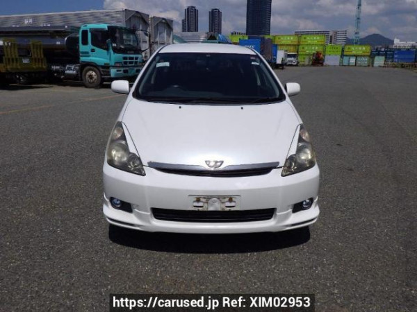 Used 2004 AT toyota wish ZNE10G Image[1]