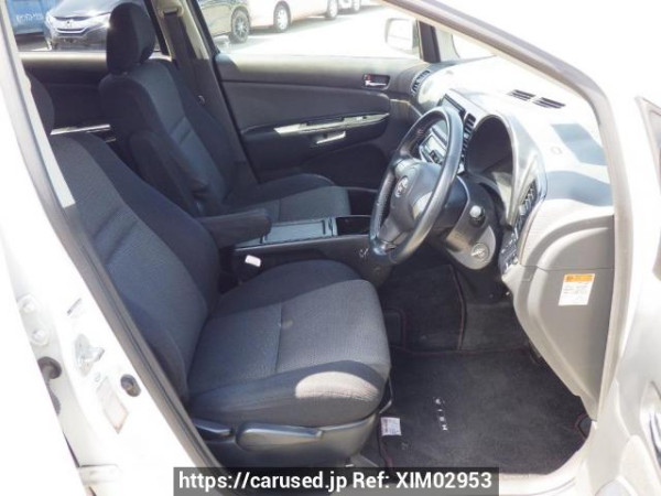 Used 2004 AT toyota wish ZNE10G Image[13]