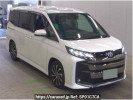Toyota Noah ZWR90W