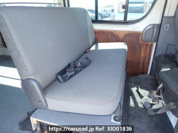 Used 2006 MT toyota hiace-van KDH200V Image[11]