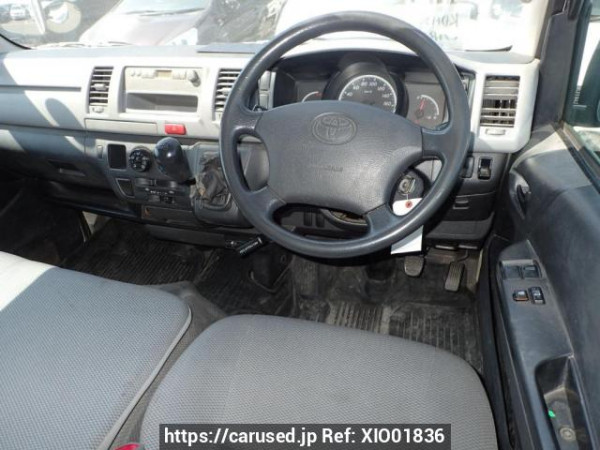 Used 2006 MT toyota hiace-van KDH200V Image[14]