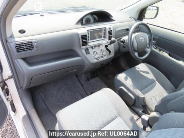 Used 2005 AT toyota raum NCZ20 Image[13]