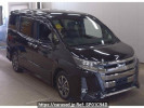 Toyota Noah ZRR85W