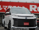 Toyota Voxy ZWR90W