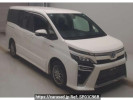 Toyota Voxy ZWR80W