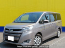 Toyota Noah ZWR80G