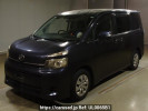 Toyota Voxy ZRR70G