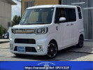 Daihatsu Wake LA700S