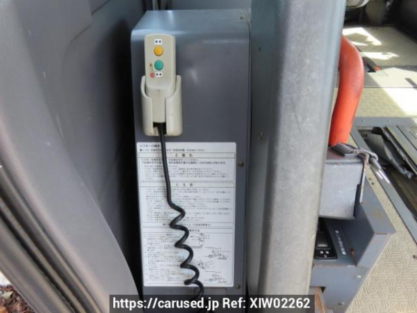Used 2004 AT nissan caravan-bus DWMGE25 Image[9]