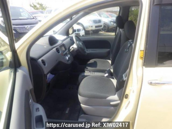 Used 2005 AT toyota sienta NCP81G Image[12]