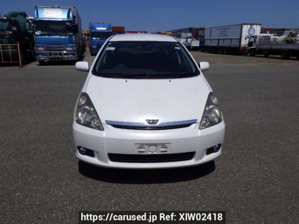 Used 2005 AT toyota wish ZNE10G Image[1]