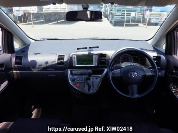 Used 2005 AT toyota wish ZNE10G Image[18]