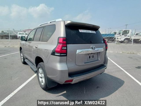 Used 2017 AT toyota land-cruiser-prado TRJ150W Image[4]