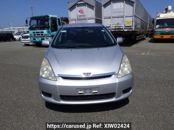 Used 2005 AT toyota wish ZNE10G Image[1]