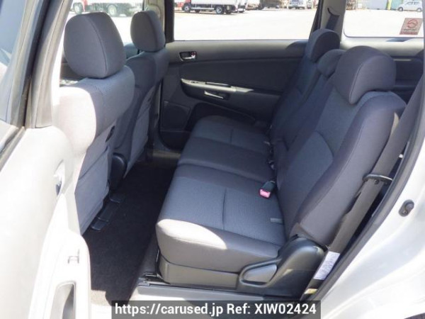 Used 2005 AT toyota wish ZNE10G Image[16]