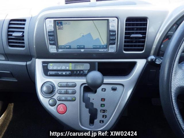 Used 2005 AT toyota wish ZNE10G Image[23]