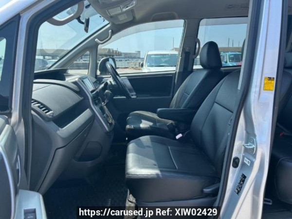 Used 2008 AT toyota noah ZRR75W Image[13]