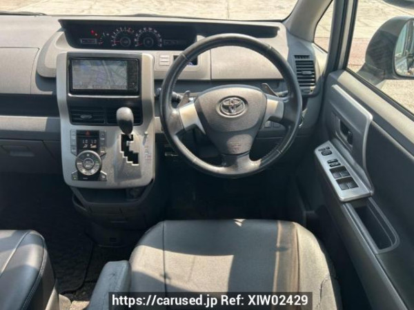 Used 2008 AT toyota noah ZRR75W Image[21]
