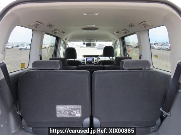 Used 2007 AT toyota noah ZRR75G Image[20]