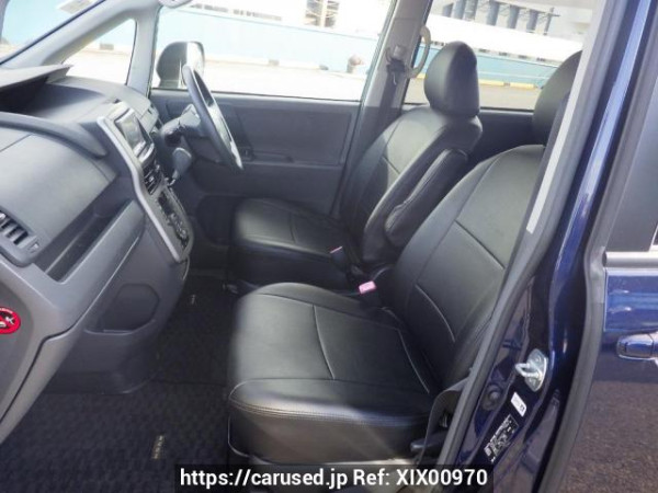 Used 2009 AT toyota noah ZRR70G Image[14]