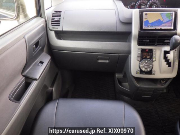 Used 2009 AT toyota noah ZRR70G Image[20]