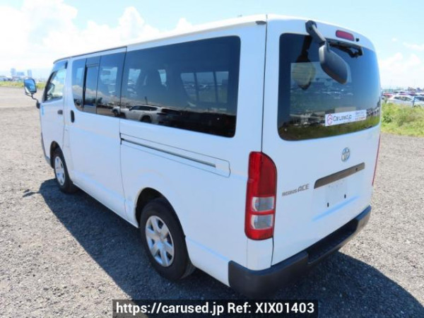Used 2006 AT toyota regiusace-van KDH200V Image[4]