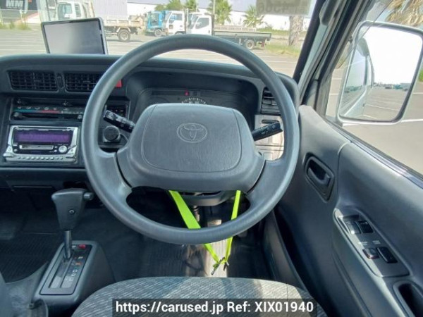 Used 2002 AT toyota hiace-van RZH112V Image[19]